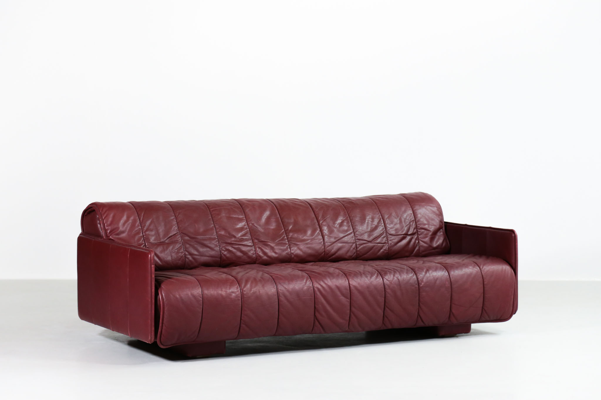 De Sede Leather Sofa Bed, 1970s Swiss Design DS85 DS600 - D028