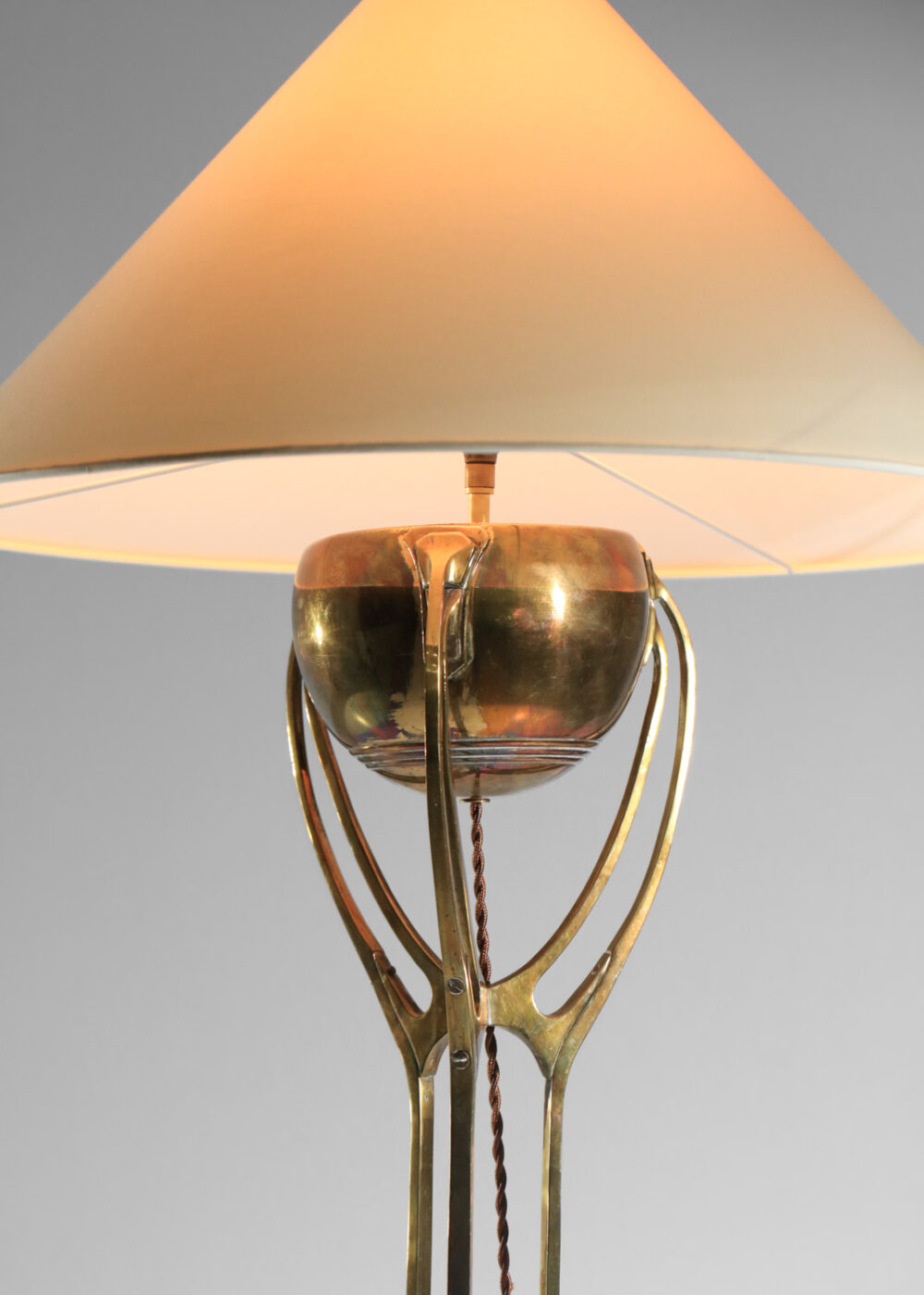 candélabre monté en lampadaire art nouveau en laiton massif années 40 - I305