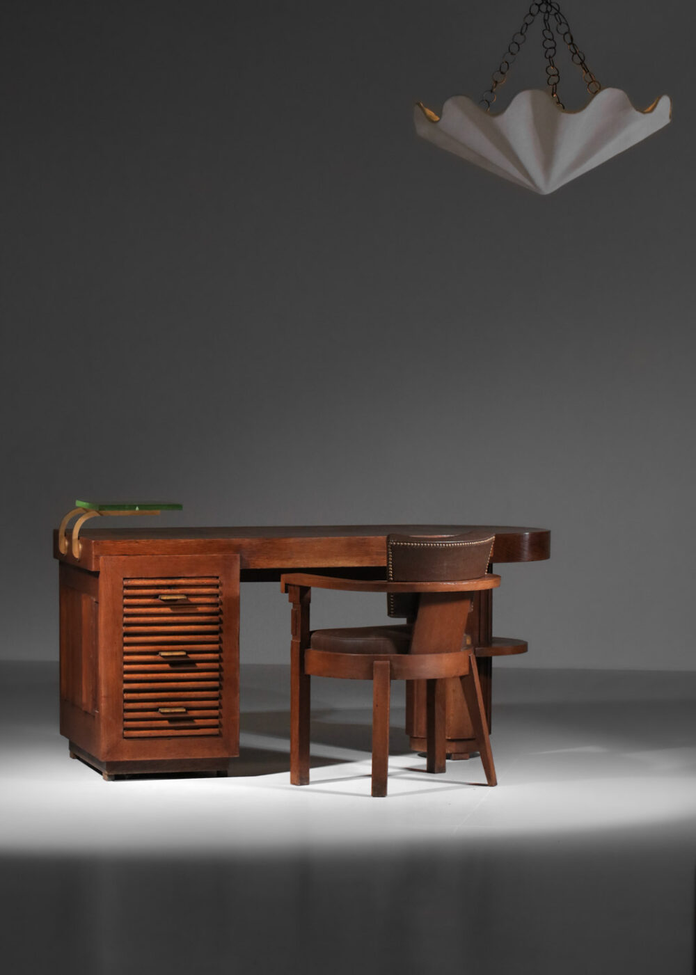 bureau de charles dudouyt  en chêne massif art déco des années 30