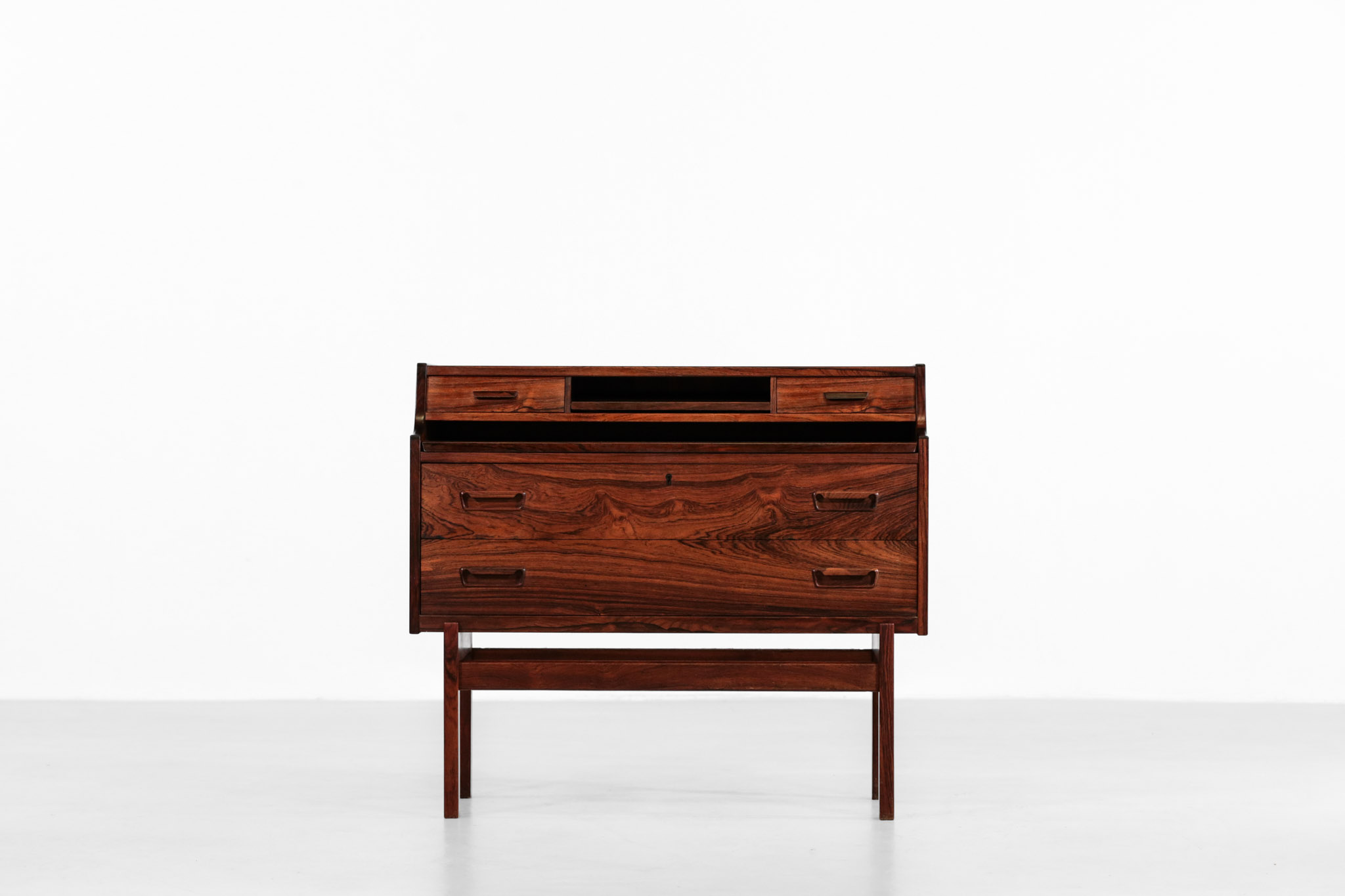 commode danoise scandinave Arne Wahl iversen palissandre de rio3
