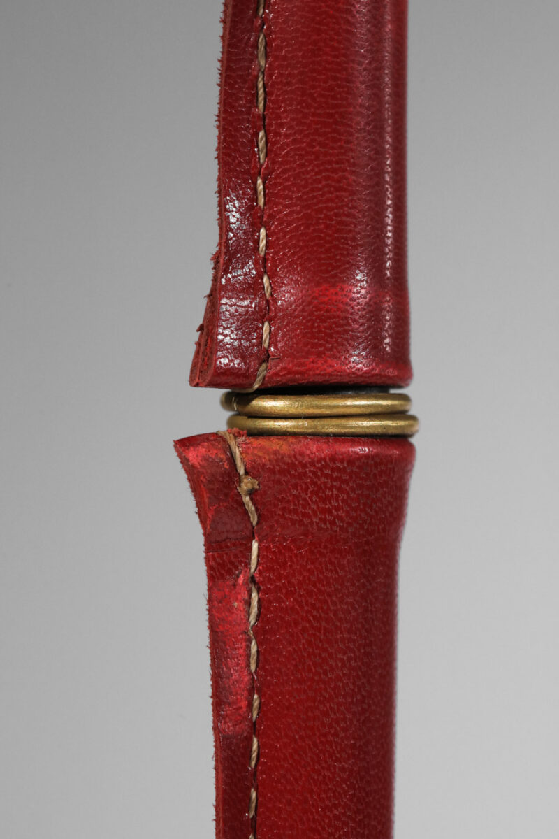 lampe de table gainée de cuir rouge attr à jacques adnet années 1940 - J374