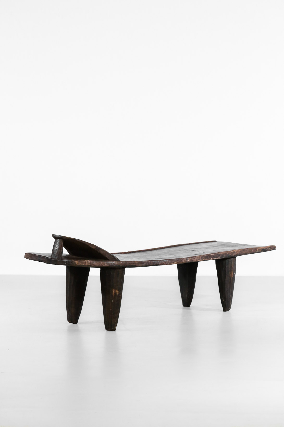 lit de repos senoufo banquette africain vintage 24