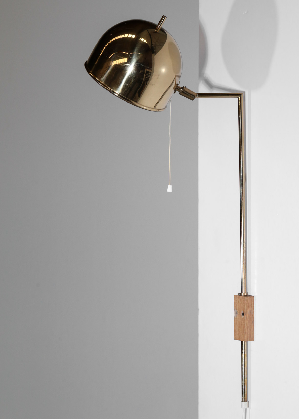 Pair of V-75 Wall Lights by eje ahlgren for Bergboms Brass - Image 5