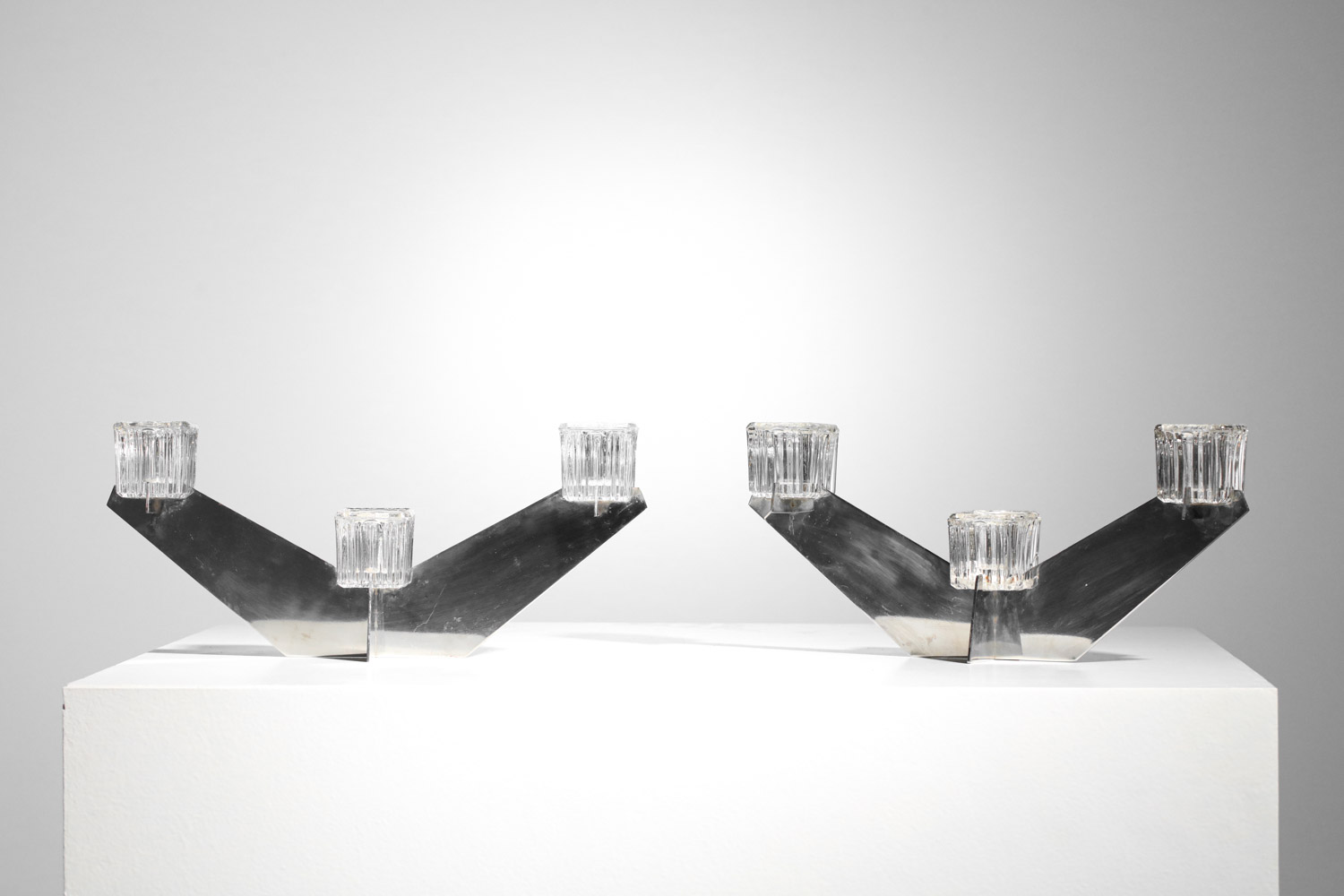 pair of modernist candelabra candlesticks in glass and chromed metal from the 40's - I481