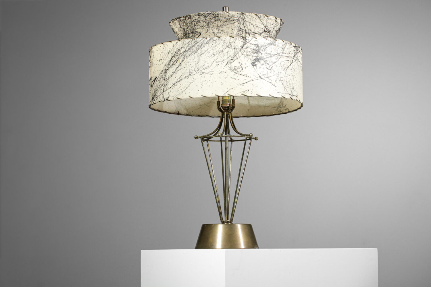 paire de lampe de table ou de chevet americaine des années 60 en laiton - F527