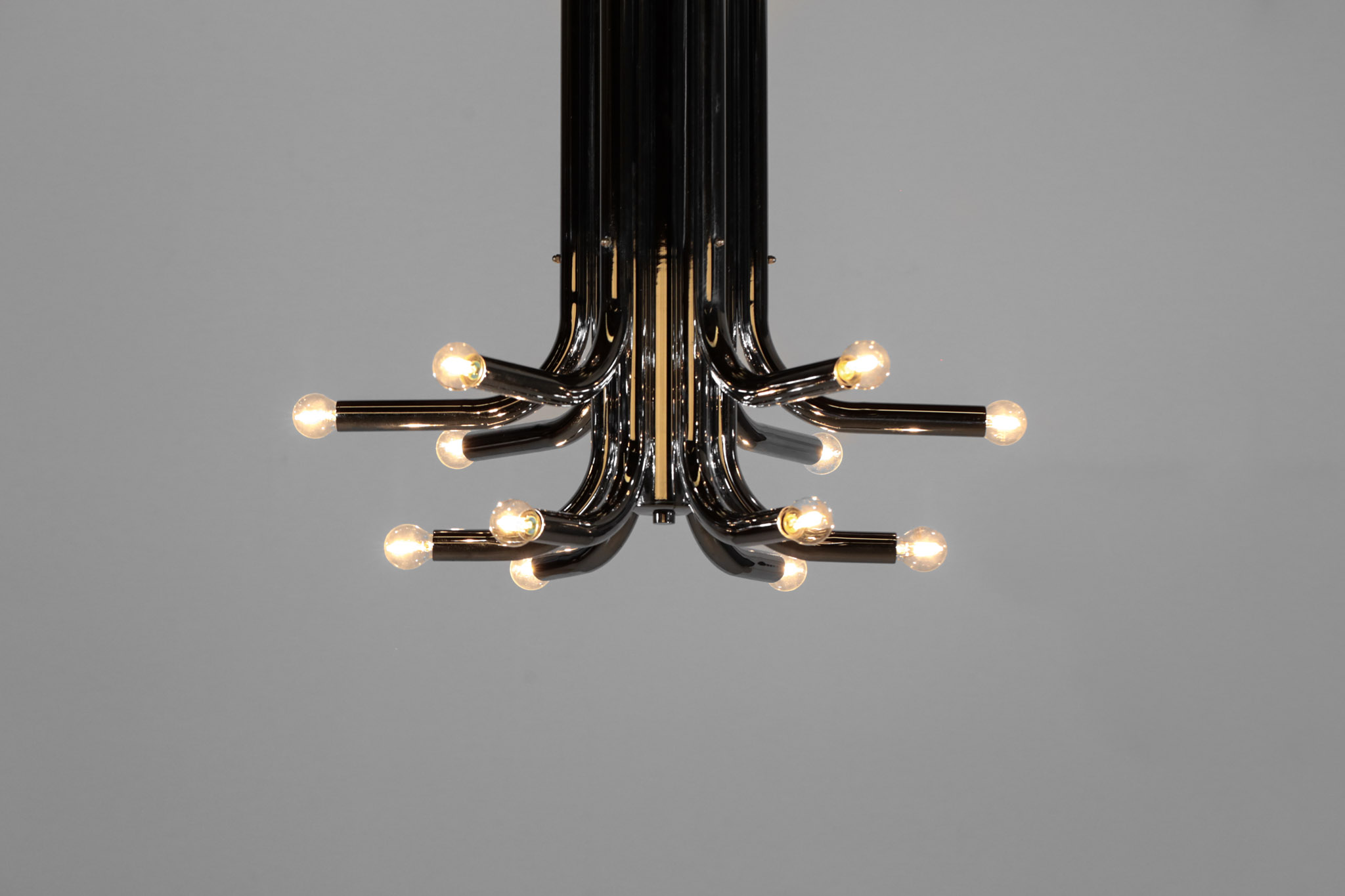 plafonnier italien tube chromé années 70 lustre suspension