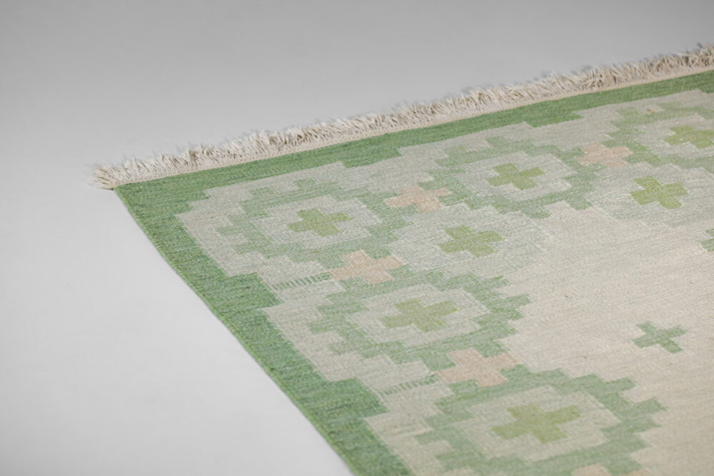 tapis suedois années 60 vert rollakan G782