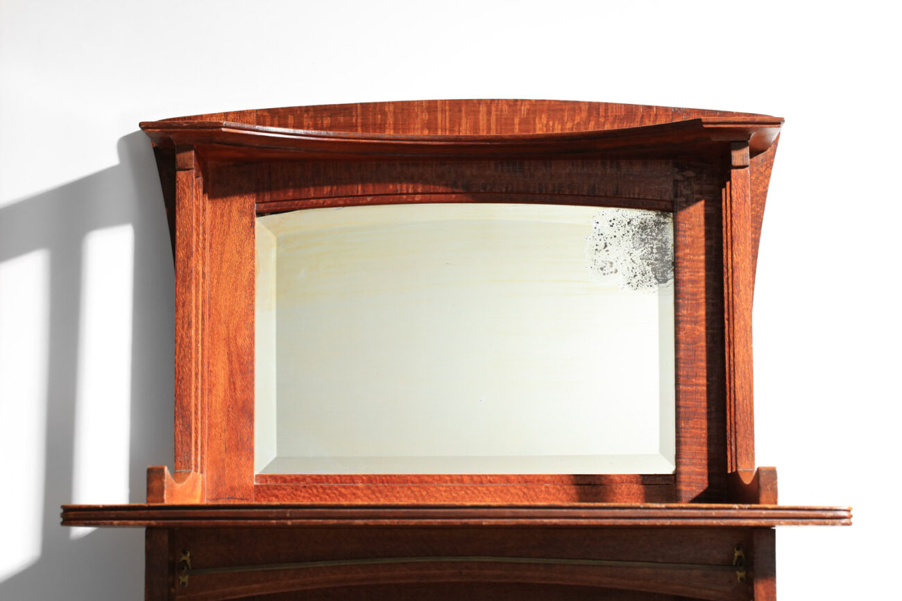 meuble à miroir art and craft en bois de loupe des années 20 art nouveau - J457