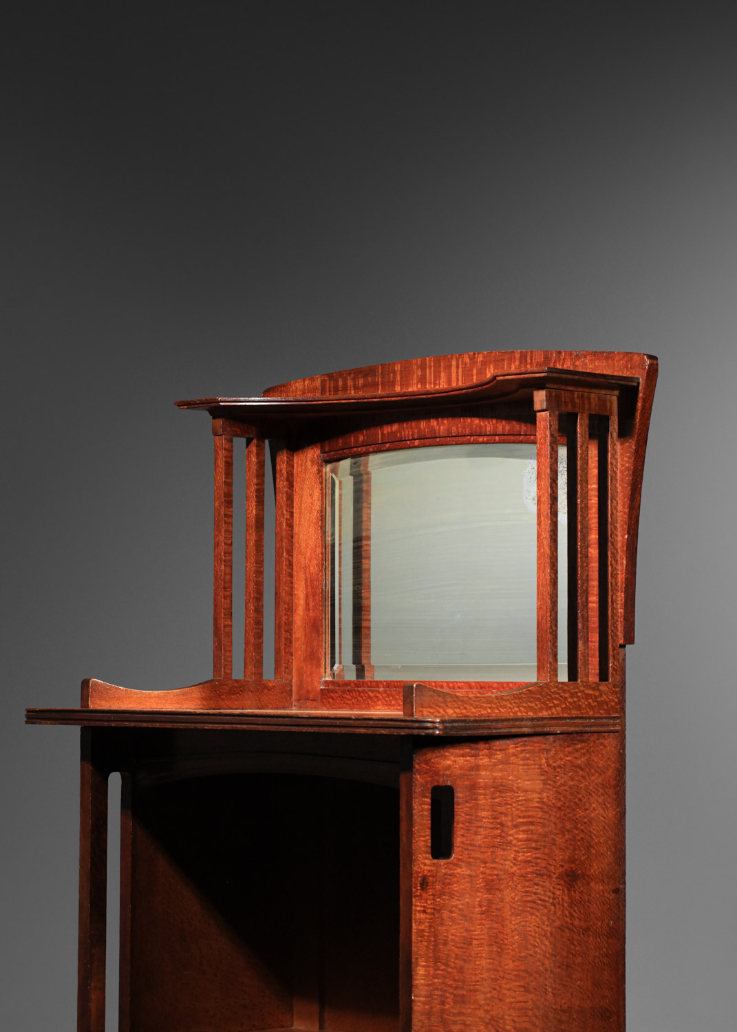 meuble à miroir art and craft en bois de loupe des années 20 art nouveau - J457