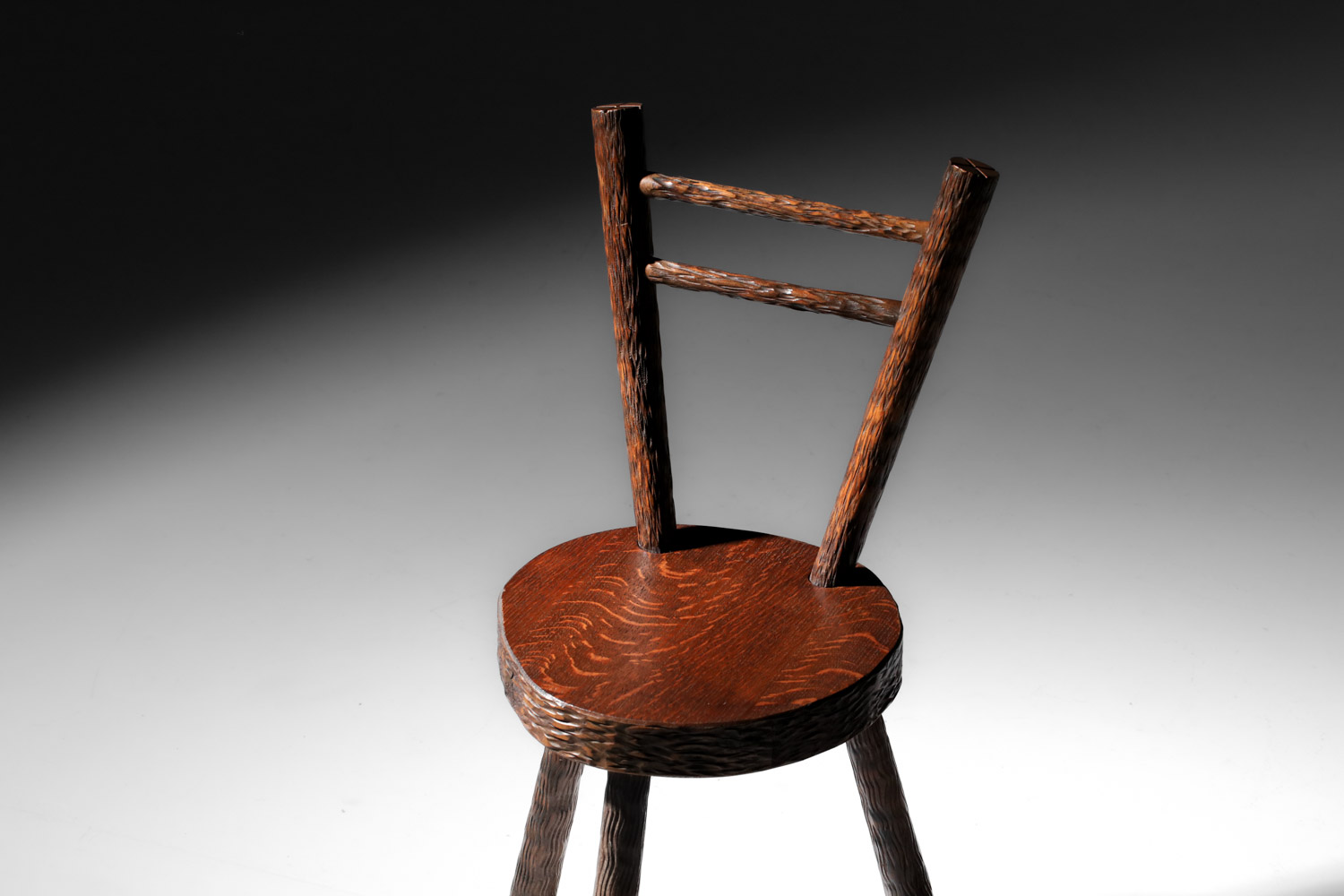 petit chaise tripode à la gouge des années 50 I325