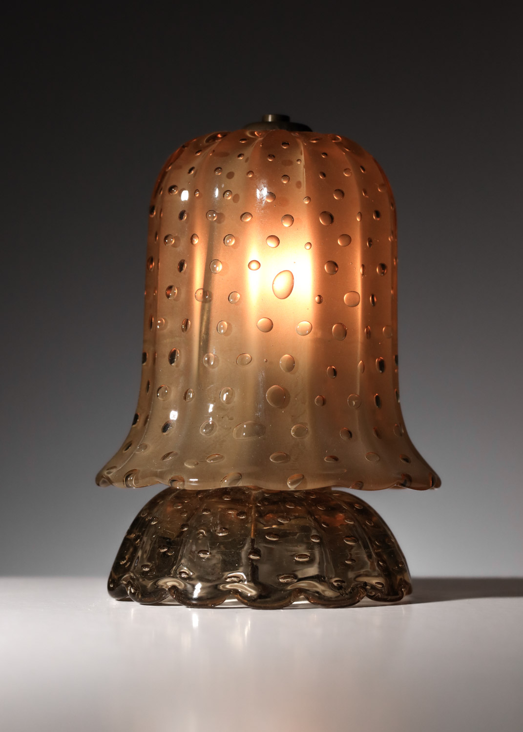 petite veilleuse italienne en verre de murano bullé et fumé années 40 - J538