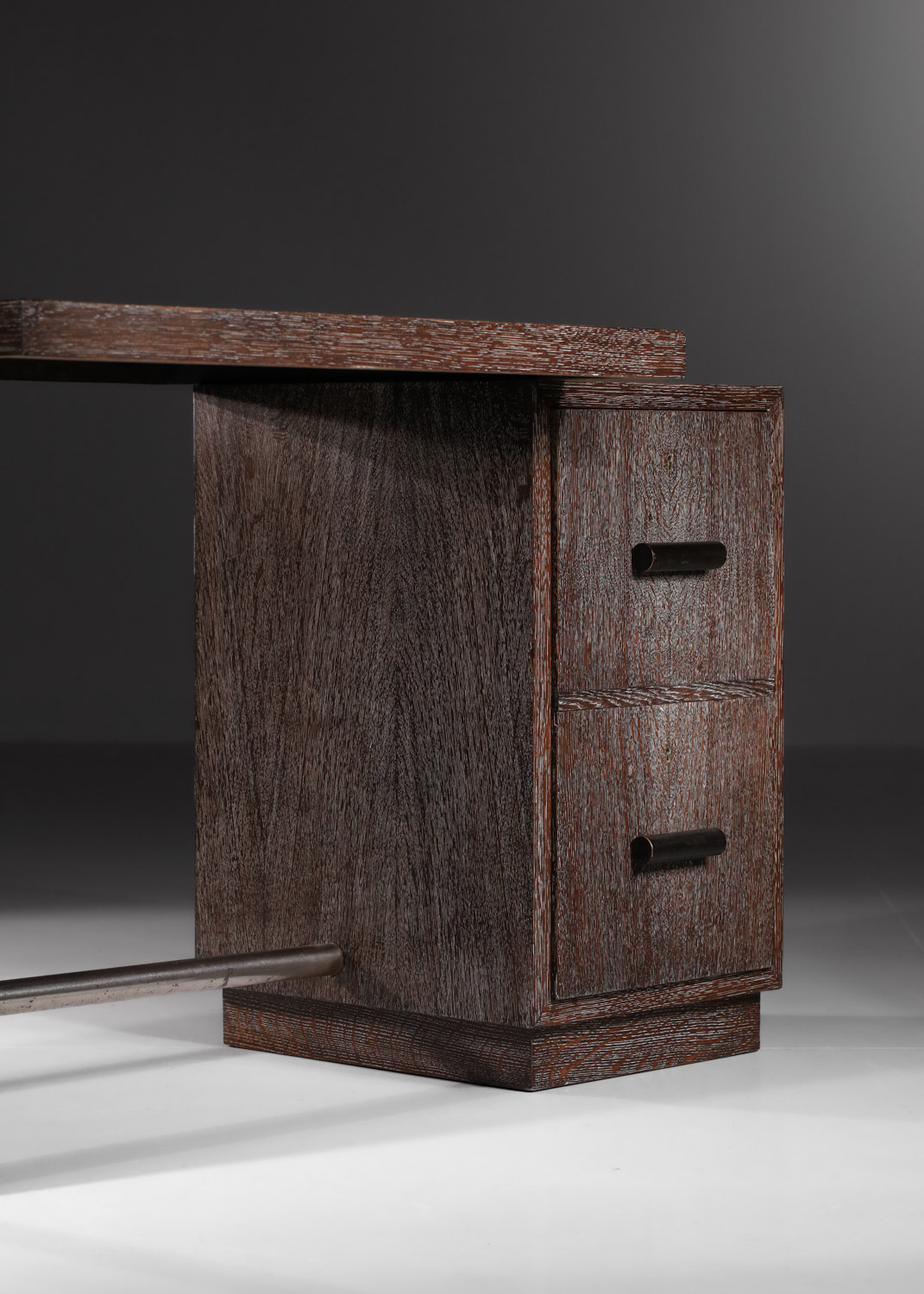 Bureau moderniste en chêne céruse, signé Francisque Chaleyssin, 1930–1940 (H263)